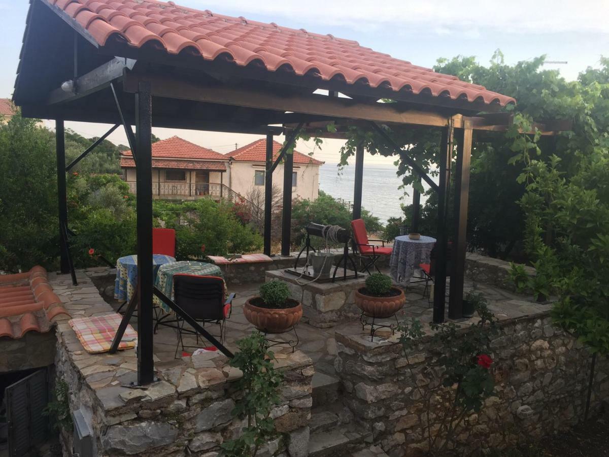 Lagadi 1860 Guest House Trakhila Exterior photo